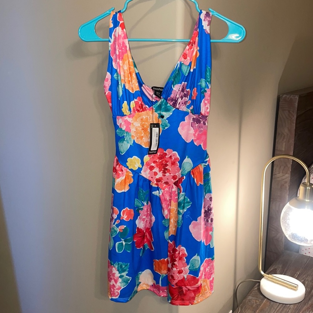 NWT boohoo summer dress